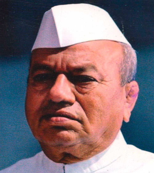 मा. नानासाहेब नवले